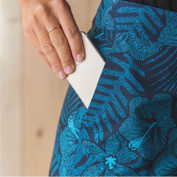 RipSkirt HawaiiMaui Midnight Wrap Skirt - Picture 5 of 16